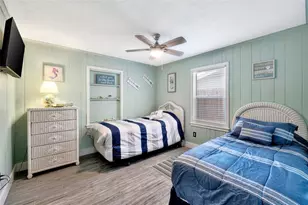 340 78th Ave, Saint Pete Beach, FL 33706 - Photo 18
