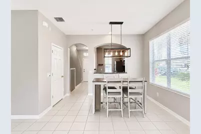 1126 Grantham Drive, Sarasota, FL 34234 - Photo 10