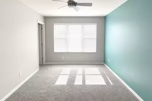 1126 Grantham Dr, Sarasota, FL 34234 - Photo 6