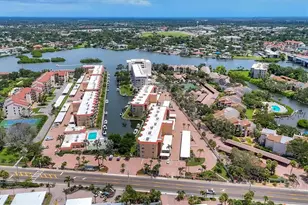 1215 S Portofino Dr, Sarasota, FL 34242 - Photo 30