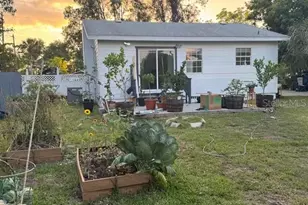 5005 31st St W, Bradenton, FL 34207 - Photo 4
