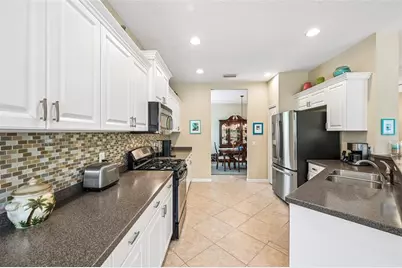 11718 Forest Park Circle, Bradenton, FL 34211 - Photo 14