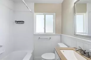 602 32nd St W, Bradenton, FL 34205 - Photo 26