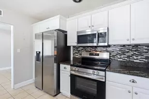 602 32nd St W, Bradenton, FL 34205 - Photo 16