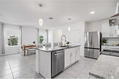 3307 Hilltop Circle, Bradenton, FL 34211 - Photo 6