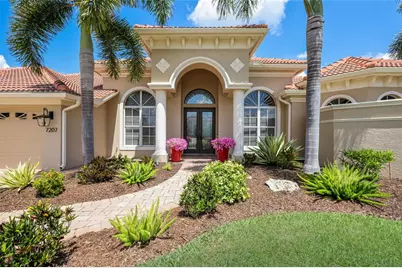 7207 Ashland Glen, Lakewood Ranch, FL 34202 - Photo 8