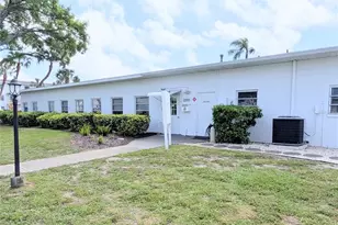 2319 Canal Dr, Bradenton, FL 34207 - Photo 22