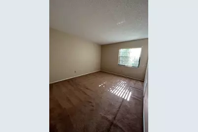 5400 34th Street W #E8, Bradenton, FL 34210 - Photo 14