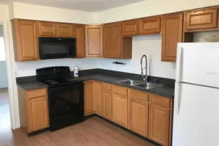 2916 24th St W, Bradenton, FL 34205 - Photo 4