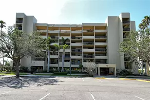 1115 Gulf of Mexico Dr, Longboat Key, FL 34228 - Photo 2