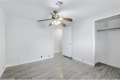 616 Saint Andrews Drive, Sarasota, FL 34243 - Photo 16