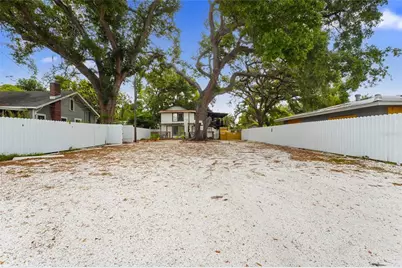 1419 18th Street W #W, Bradenton, FL 34205 - Photo 1