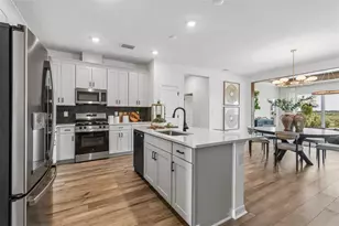 8717 Canard Cv, Palmetto, FL 34221 - Photo 16