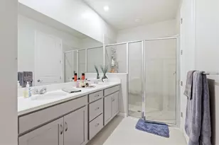 12323 Hearts Ease St, Venice, FL 34293 - Photo 22