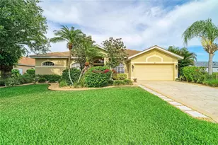 259 Dove Trl, Bradenton, FL 34212 - Photo 1