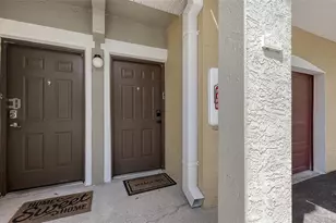 5655 Bentgrass Dr, Sarasota, FL 34235 - Photo 2