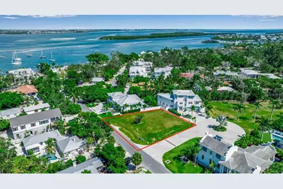 610 Hibiscus Way, Longboat Key, FL 34228 - Photo 6