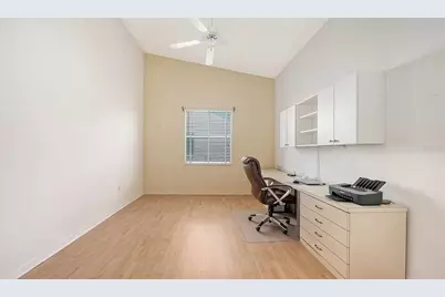 8928 Whitemarsh Avenue, Sarasota, FL 34238 - Photo 36