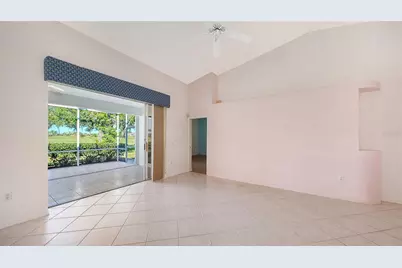 8928 Whitemarsh Avenue, Sarasota, FL 34238 - Photo 4