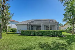 8928 Whitemarsh Ave, Sarasota, FL 34238 - Photo 16