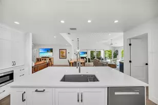 501 68th St, Holmes Beach, FL 34217 - Photo 18
