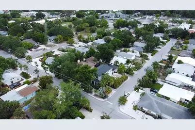 4104 Sarasota Avenue, Sarasota, FL 34234 - Photo 48