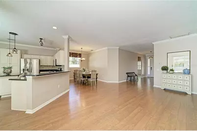 7102 Bluebell Court, Lakewood Ranch, FL 34202 - Photo 10