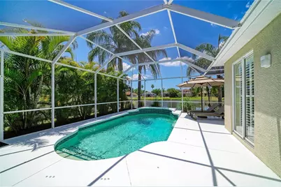 7102 Bluebell Court, Lakewood Ranch, FL 34202 - Photo 2