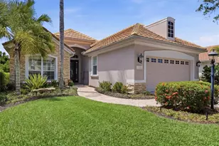 7466 Edenmore St, Lakewood Ranch, FL 34202 - Photo 2