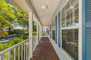 6414 23rd Ave Dr W, Bradenton, FL 34209 - Photo 4