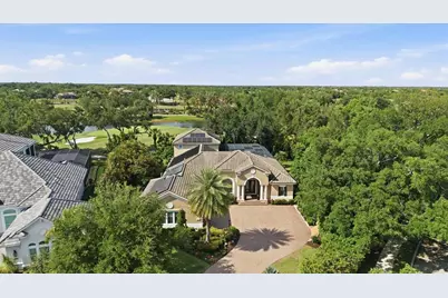 12407 Highfield Circle, Lakewood Ranch, FL 34202 - Photo 2