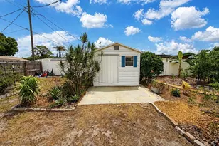 1320 Laurel Ave, Venice, FL 34285 - Photo 26