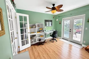 1320 Laurel Ave, Venice, FL 34285 - Photo 14