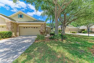 5047 Lakescene Pl, Sarasota, FL 34243 - Photo 4