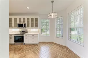 5047 Lakescene Pl, Sarasota, FL 34243 - Photo 14