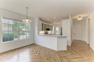 5047 Lakescene Pl, Sarasota, FL 34243 - Photo 8