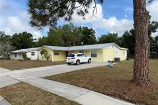 5333 Duncanwood Dr, Sarasota, FL 34232 - Photo 6