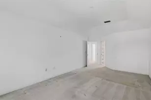 4153 Entrada Ct, Sarasota, FL 34238 - Photo 18