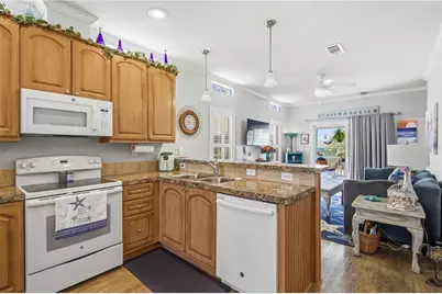 915 50th Avenue W, Bradenton, FL 34207 - Photo 18
