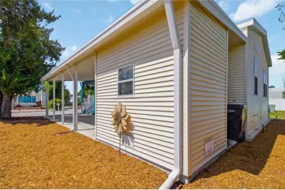 915 50th Avenue W, Bradenton, FL 34207 - Photo 46
