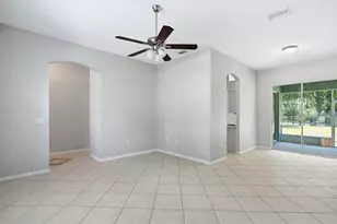 2357 Appaloosa Cir, Sarasota, FL 34240 - Photo 4