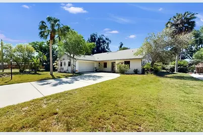 948 Winter Garden Drive, Sarasota, FL 34243 - Photo 44