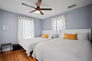 813 Hudson Ave, Sarasota, FL 34236 - Photo 22