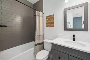 17237 Savory Mist Cir, Bradenton, FL 34211 - Photo 30