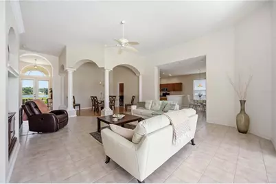 7740 Castleisland Drive, Sarasota, FL 34240 - Photo 18