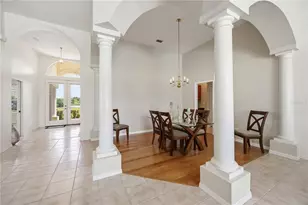 7740 Castleisland Dr, Sarasota, FL 34240 - Photo 14