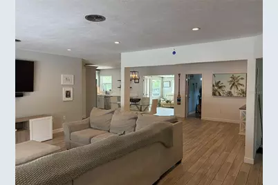 7503 Starfish Drive, Sarasota, FL 34231 - Photo 6