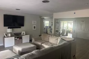 7503 Starfish Dr, Sarasota, FL 34231 - Photo 6