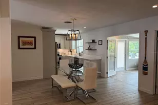 7503 Starfish Dr, Sarasota, FL 34231 - Photo 8
