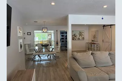 7503 Starfish Drive, Sarasota, FL 34231 - Photo 4